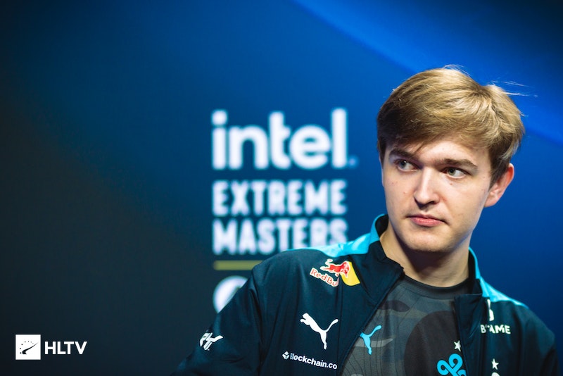 LPL春季赛今日首发：Lwx对阵Elk