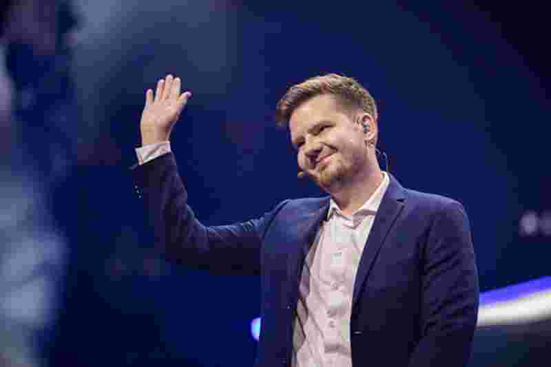 FPX 官方：The Niu，第二战队的上单选手，被晋升到了一队